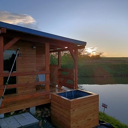 Domki Brzezówka nad stawami Kłodzko Exterior foto